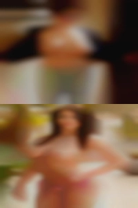 Horny wives local swingers San Diego!